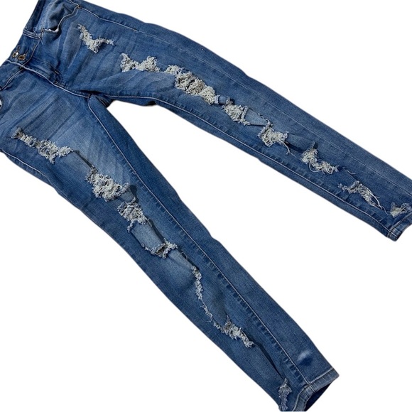 Almost Famous Blue Skinny Jeans with Star Embellishments - Picture 1 of 5